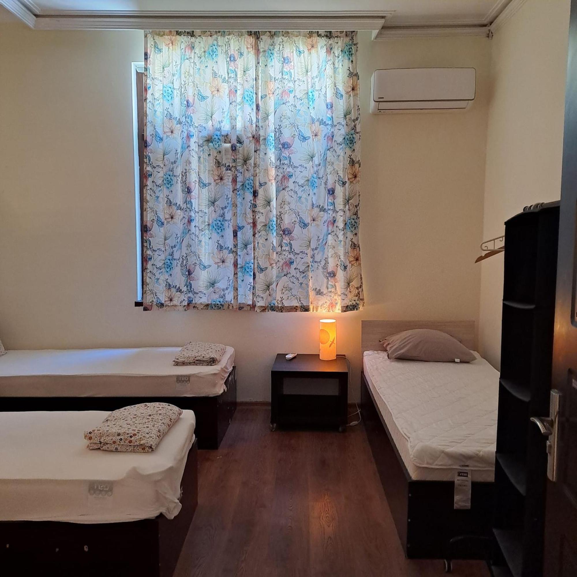 Ivory Tower Hostel Sofia Eksteriør bilde