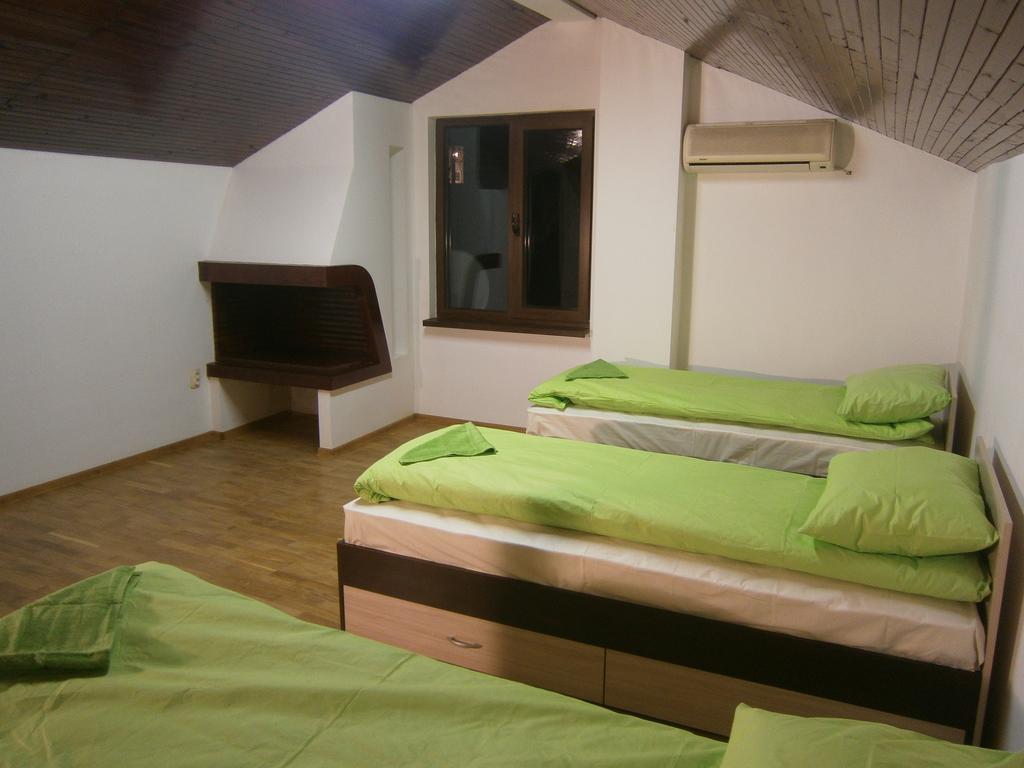 Ivory Tower Hostel Sofia Eksteriør bilde