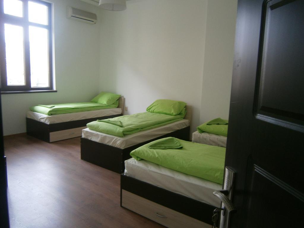 Ivory Tower Hostel Sofia Eksteriør bilde