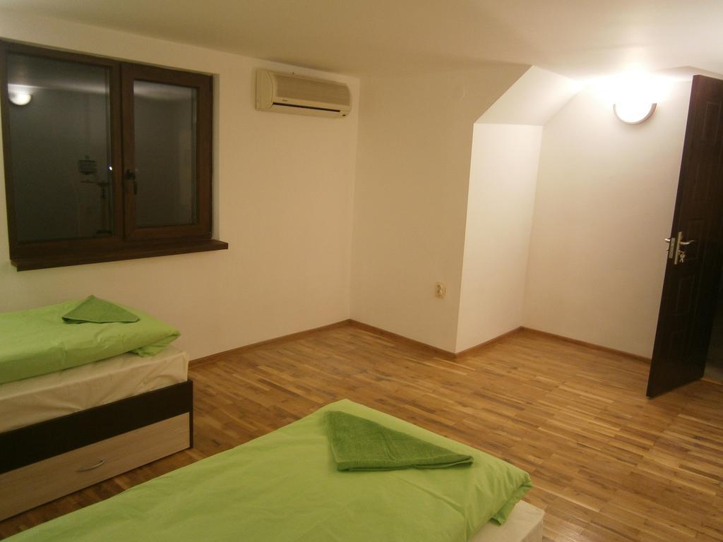 Ivory Tower Hostel Sofia Eksteriør bilde
